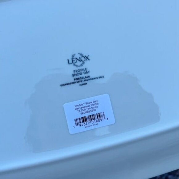 Lenox Profile Snow Day Rectangular Porcelain Platter - Picture 6 of 11